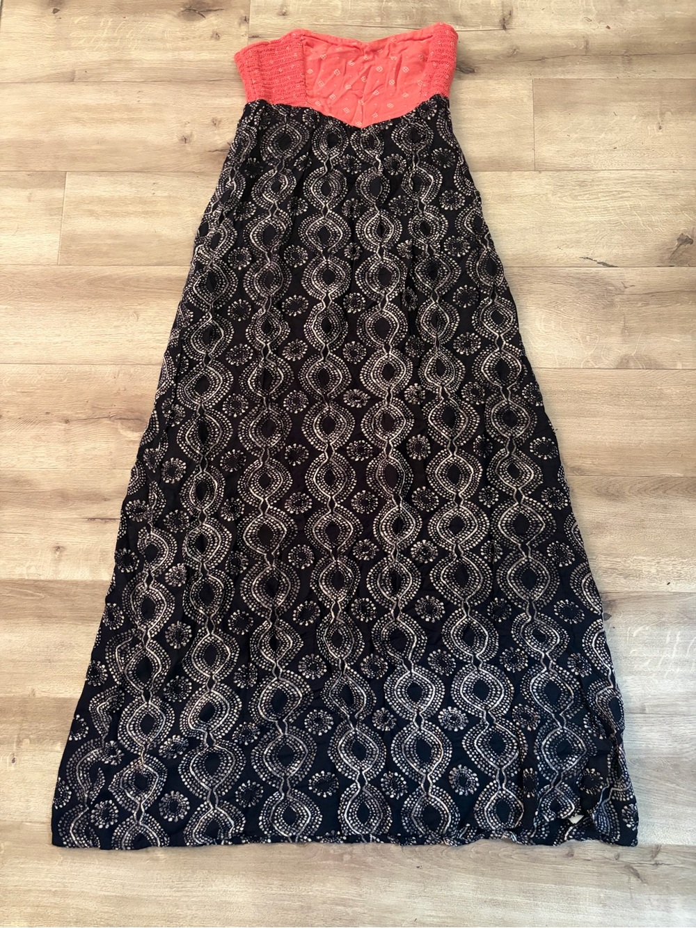 Roxy Coral Top Black Patterned Maxi Skirt